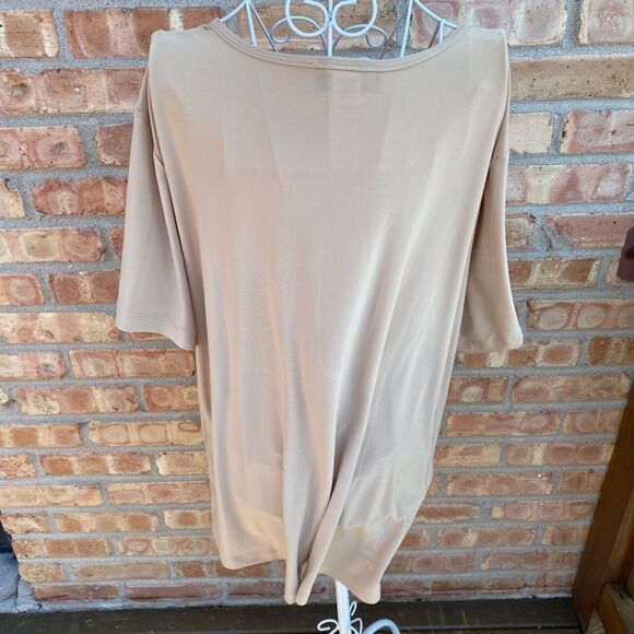 Plus size Nude tan short sleeve top size 2X - Picture 6 of 6